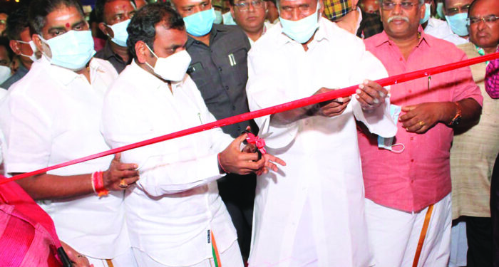 Aatmanirbhar Bharat: Pondy CM, MoS for IB Murugan inaugurate 36th edition of Hunar Haat in Puducherry