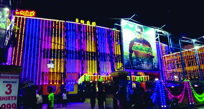 Petrol bomb hurled at actor Ajith fans outside Kovai cinema hall, one injured