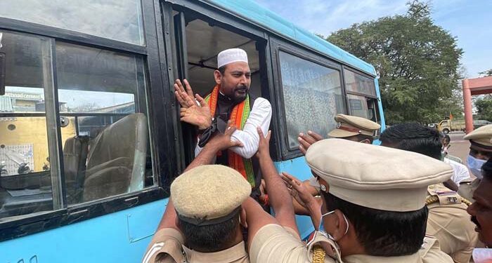 Kovai police briefly detains BJP leader Vellore Ibrahim