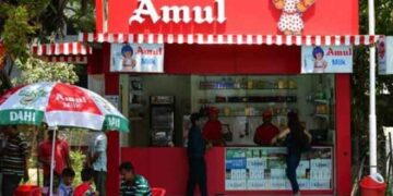  Amul hikes fresh milk price by Rs 2 per Litre across the country from tomorrow