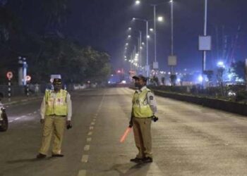 With COVID cases falling below 2,300, Gujarat eases night curfew in 8 major cities