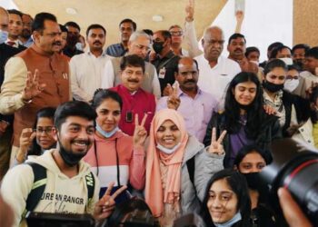 Fortunate to be back home, say 56 Gujarati students on return from Ukraine