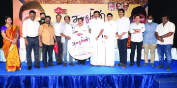 TN Minister releases film producer Singara Vadivelan’s docs on ‘Makkalai Thedi Maruthvam’, ‘Thalaivan’