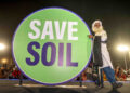 Save Soil Movement gathers momentum as global leaders, soil experts, celebs extend support to Sadhguru