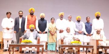 10 AAP MLAs, including a woman, inducted into Bhagwant Mann-led cabinet in Punjab