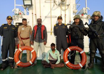 ICG apprehends Sri Lankan fishing boat for fishing in Indian waters off Point Calimere in TN