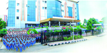 International Women’s Day: Celebrating Womanhood SIMS Hospital offers free consultation for Breast Cancer with screenings