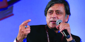PM Modi talks like Vajpayee, but does not act like him, says senior Cong leader Tharoor