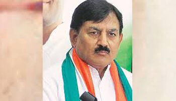 Gujarat Cong leader Bharatsinh Solanki’s ‘divorced’ wife alleges threat to life from hubby