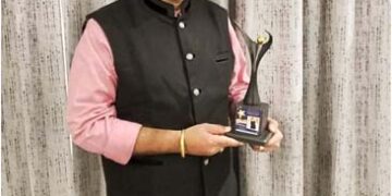 Zoom Delhi honours Navjeevan Express Food & Hospitality editor Dr Kaviraj Khialani