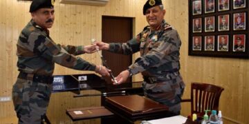 Lt General Rakesh Kapoor takes over charge of Konark Corps from Lt General PS Minhas