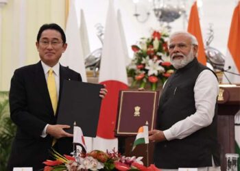 Suzuki signs MoU with Gujarat Govt for electrical vehicles and battery manufacturing in India