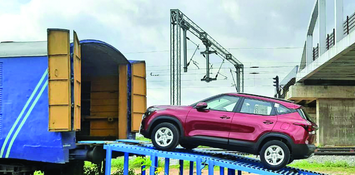 Rail Rake Load Southern Railway registers 14 pc rise in freight loading, earns Rs ...