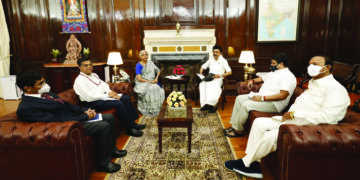 Release pending dues of Rs 20,860.40 crore to Tamil Nadu: CM tells FM