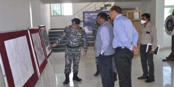 Defence Ministry Financial Advisor visits Coast Guard Regional Headquarters at Gandhinagar