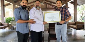 Goldi Solar rooftop project illuminates Surat’s first solar-powered textile market for Avadh Group