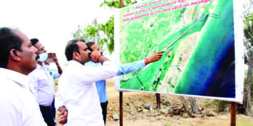Union MoS Dr L Murugan visits fishing harbours under construction in Villupuram and Chengalpattu dists