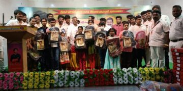 Namakkal East Dist Thalapathy Vijay Makkal Iyakkam distributes Rs 3 lakh worth aids