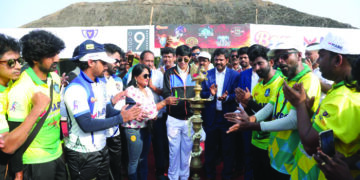 Actress Nirosha kickstarts ‘Media Cricket Tournament’ for celebrities in Chennai