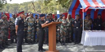 Lt Gen Arvind Walia, Chief of Staff, Southern Command visits military establishments in Vadodara