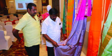 Lenzing AG concludes ‘The Lenzing Conclave’ in Salem:  gets applause from region’s Traditional Wear Industry