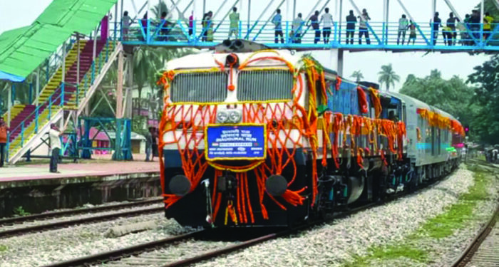 India & Bangladesh Rail Ministers flag off Mitali Express to reinstate friendship bond