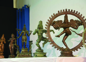Centre hands over 10 antiquities retrieved from Australia, USA to TN Govt reps in Delhi