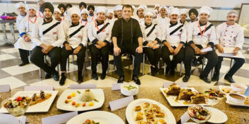 Celebrity Master Chef Dr Kaviraj Khialani conducts 3-day Global Gastronomy Workshop at GNA University 