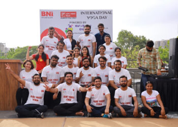 35 members of Business Networking Group Rhaegar celebrate International Yoga Day