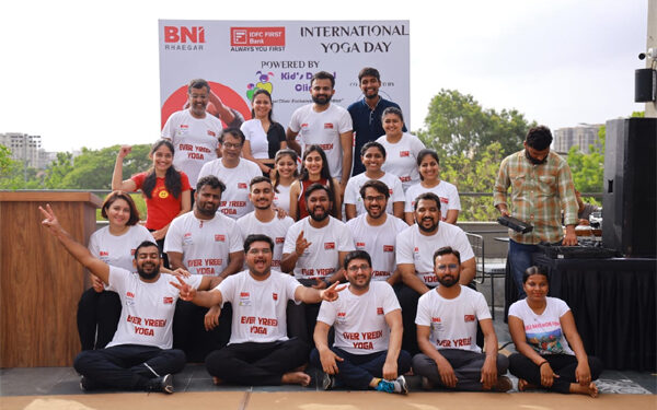 35 members of Business Networking Group Rhaegar celebrate International Yoga Day