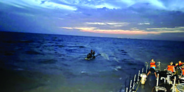 Indian Navy rescues 6 fishermen stranded off Tamil Nadu coast
