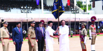 Vice President presents Presidential Colours to the Tamil Nadu Police in Chennai