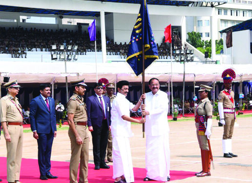 Vice President presents Presidential Colours to the Tamil Nadu Police in Chennai