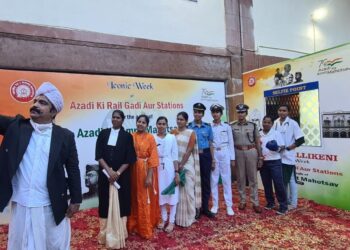 ‘Azadi Ki Rail Gadi Aur Stations’: Tiruvallikeni Rly station remembers Subramanya Bharathi