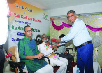 Azadi Ki Rail Gadi Aur Stations: S Rly fetes freedom fighters and their families