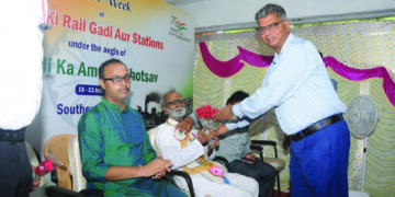 Azadi Ki Rail Gadi Aur Stations: S Rly fetes freedom fighters and their families