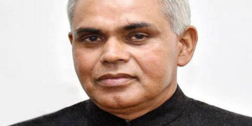 GJU 60th Anniversary: Guv to fete 60 senior journos with Gujarat Gaurav Awards