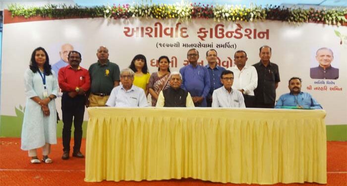 Gujarat CM confers Ashirvad Foundation’s Dharti Ratna Awards on 11 selfless workers