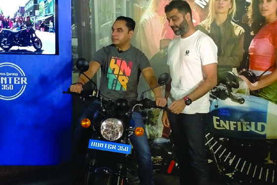 Targetting youth, Royal Enfield launches 2 variants of Hunter 350 in TN at Rs 1,49,900