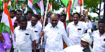 Har Ghar Tiranga: Union MoS for Fisheries hoists Tricolour at Bharatiyar Memorial