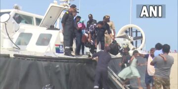 ICG rescues 8 Sri Lankan refugees stranded at sea near Dhanushkodi