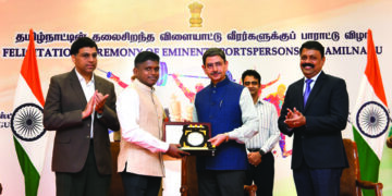 Tamil Nadu Guv fetes 65 eminent sportspersons, including Vishwanathan Anand