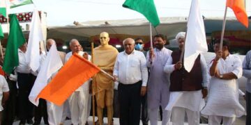 PM Modi’s centenarian mom Hiraba joins ‘Har Ghar Tiranga’ campaign in Gandhinagar
