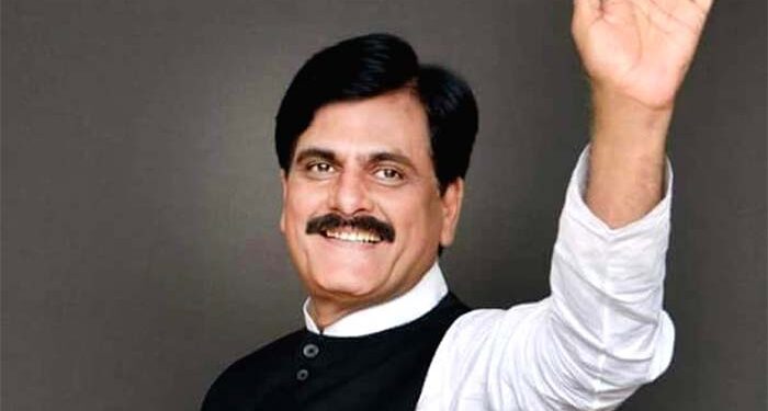 Two senior Gujarat Congress leaders leave sinking ship to onboard BJP