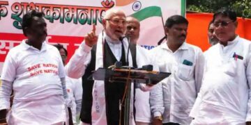 PM Modi’s brother, vice president of AIFPSDF, protests at Jantar mantar over price rise