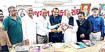 Gujarat Journalists Union elects Natubhai Bhatt as new general secretary, suspends BM Chaudhuri