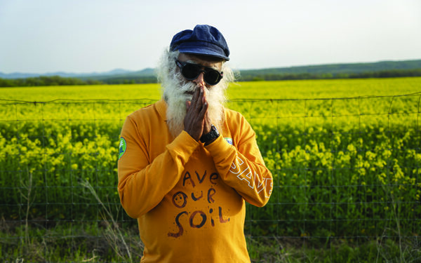 Political leaders and celebrities wish environmental activist Sadhguru on his birthday