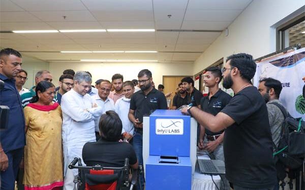 Ashwini Vaishnaw exhorts youngsters to work on their start-ups to leverage opportunity to grow big