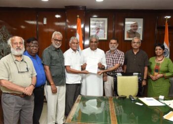 Media delegation urges Union Labour Minister ‘one nation, one pension’ policy for journalists