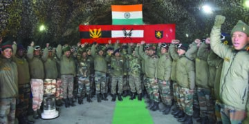Army Chief reviews security situation along Northern borders of Sikkim